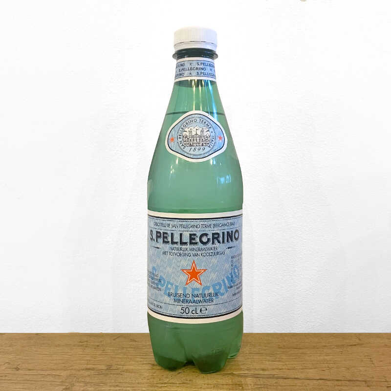 San Pellegrino sparkling water San Pellegrino sparkling water