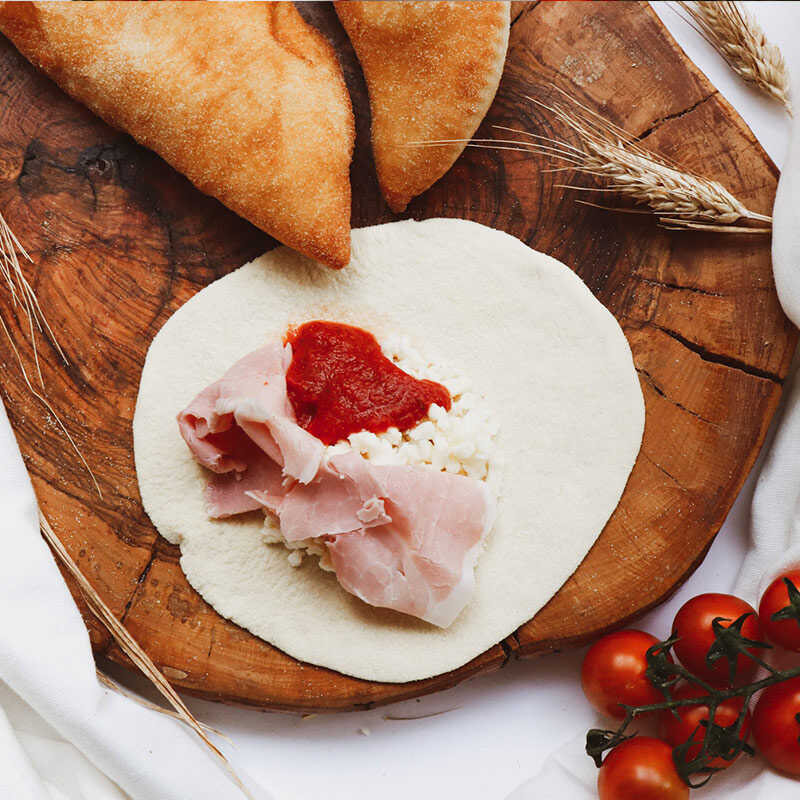 Panzerotto Prosciutto Panzerotto Prosciutto