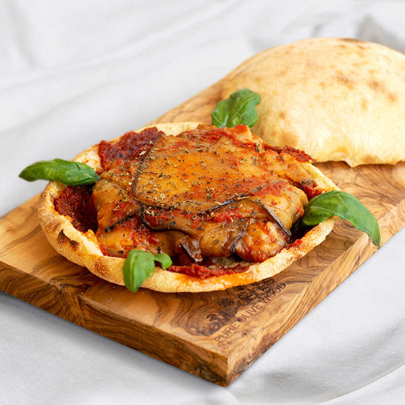 Puccia Parmigiana Piccante Puccia Parmigiana Piccante